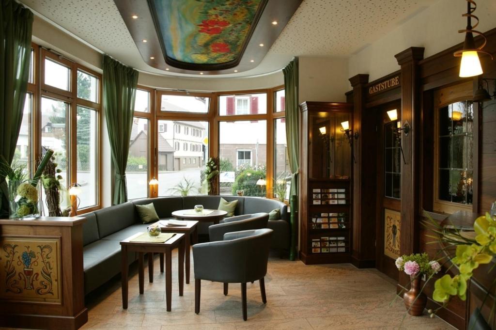 Landgasthof Loewen Neubulach Экстерьер фото
